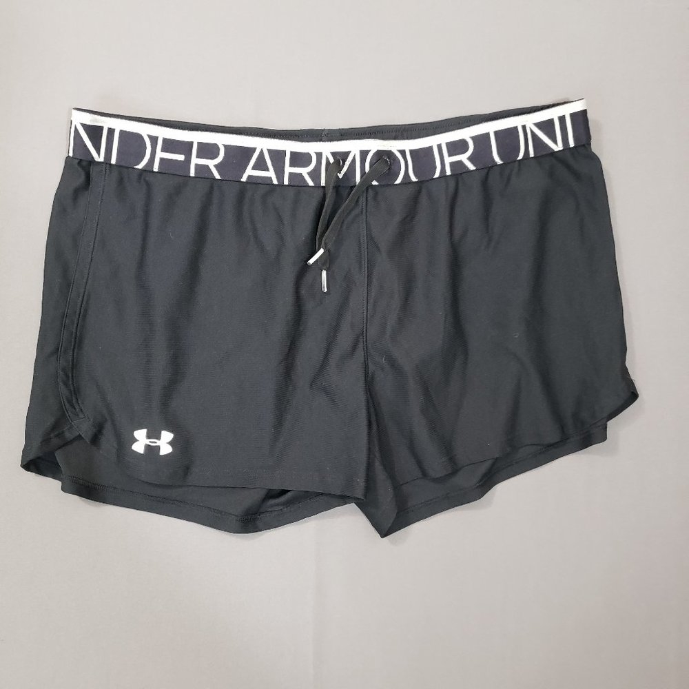 Under Armour HeatGear Womens XL loose fit running shorts spellout logo black
